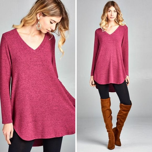 Boutique Tops - Two-Tone Hacci V-Neck Blouse Top Raspberry